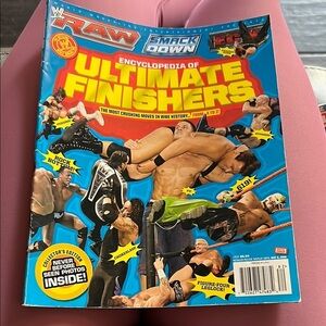 WWE RAW Encyclopedia of Ultimate Finishers Wrestling Magazine 2008